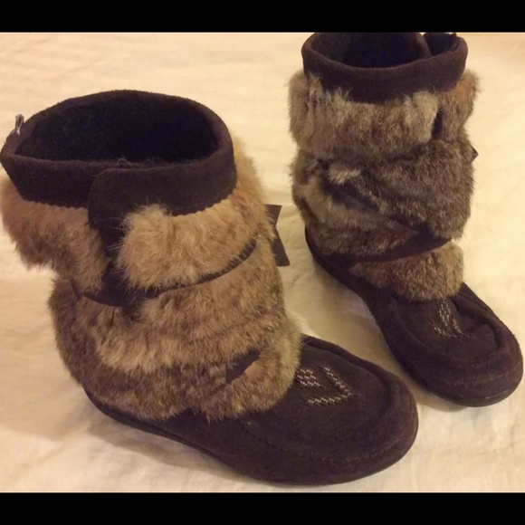 Sold! Muks London Rabbits Fur Mid Calf Suede Boots - Picture 2 of 4