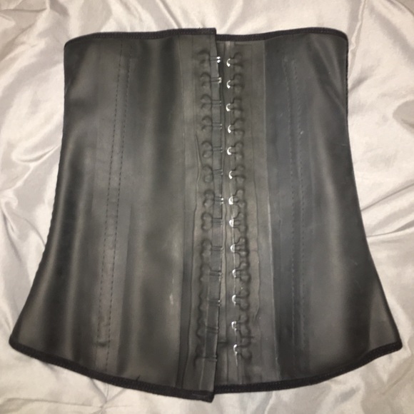 Waist Trainer