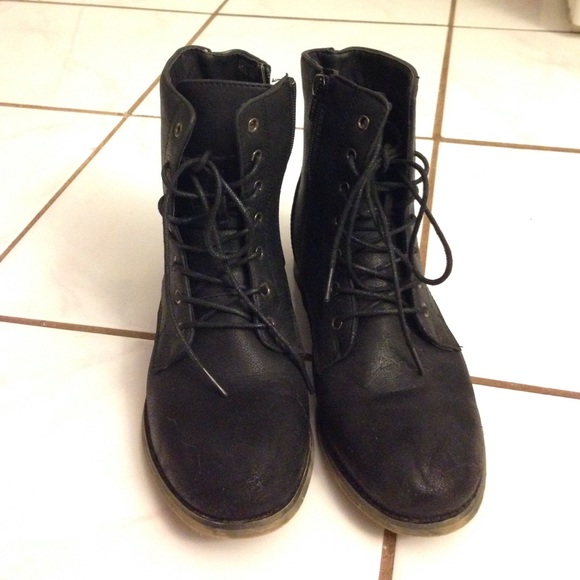 Simple Black Lace Up Combat Boots 