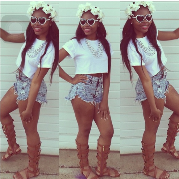 Sold on Ⓜ️ - Picture 2 of 2