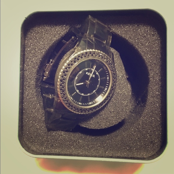 Fossil black watch. Needs battery