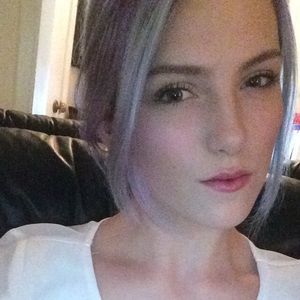 Meet your Posher, Liv