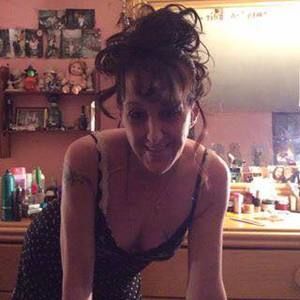 Meet your Posher, Tina