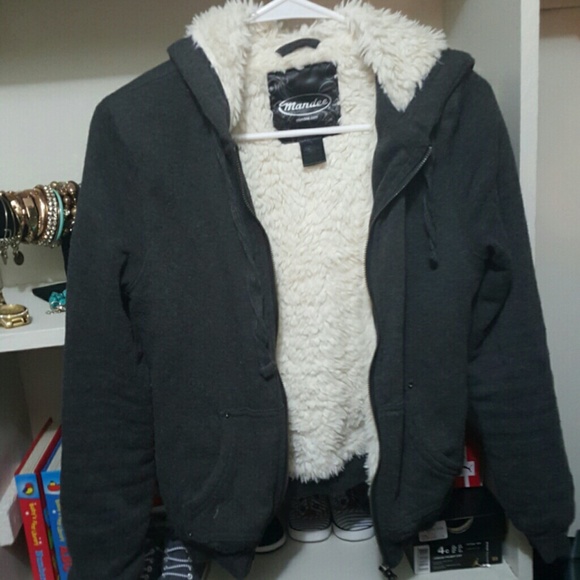 Warm zip up hoodie