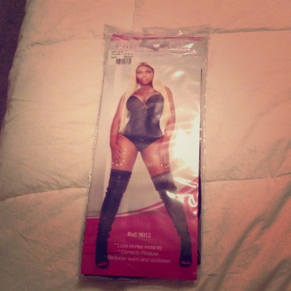 Waist trainer by waist gang