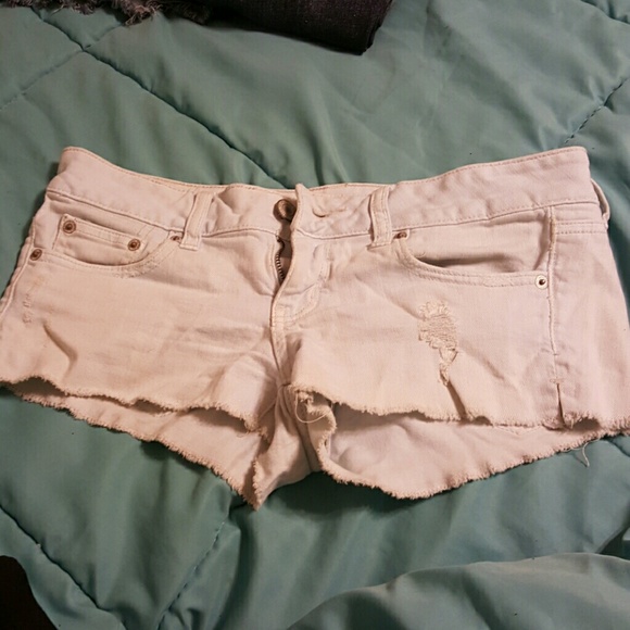 shorts - Picture 2 of 3
