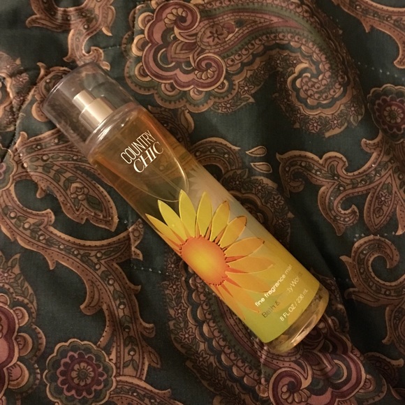 ✨Bath & Body Works Country Chic✨