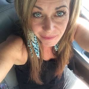 Meet your Posher, Stacey