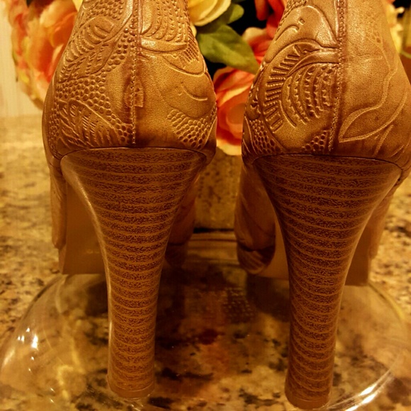 Dollhouse brown he high heels shoes - Picture 2 of 4