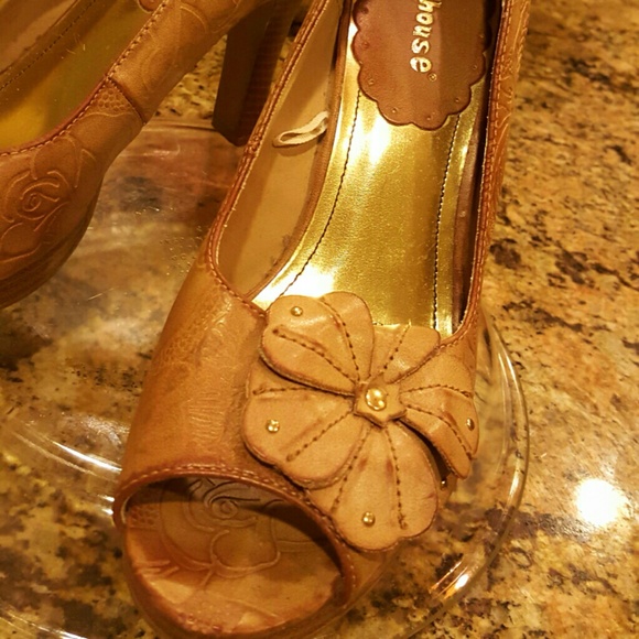 Dollhouse brown he high heels shoes - Picture 3 of 4