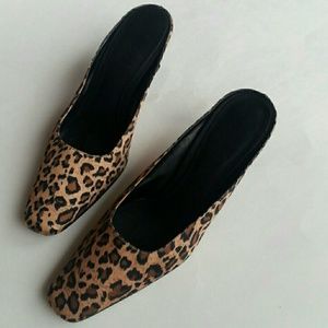 FINAL PRICE! NINA Leopard Mules