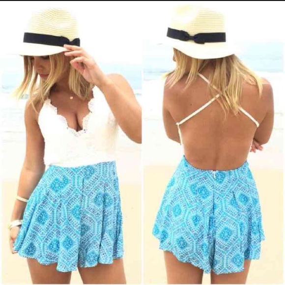 HOLD Dainty hooligan romper