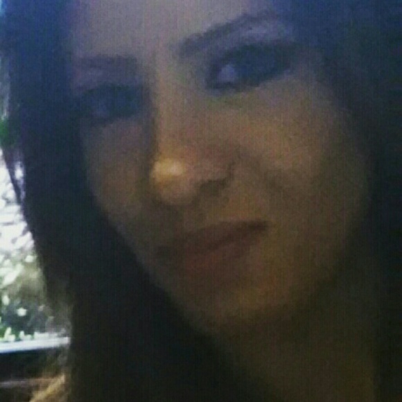 Meet your Posher, Jameelah - Picture 1 of 1