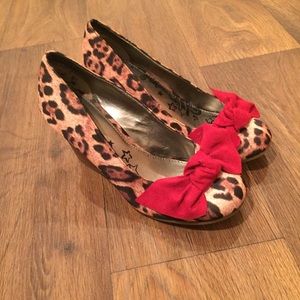 BUY ONE GET 2 FREE 🎉