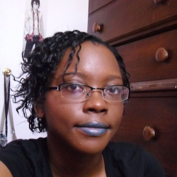 Meet your Posher, Esther