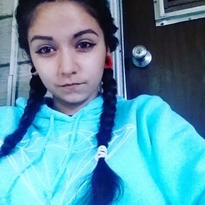 Meet your Posher, Sierra