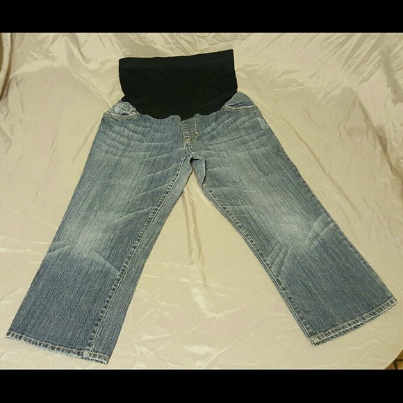 Maternity Capris