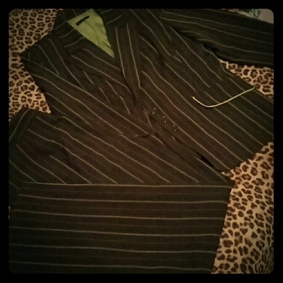 Courtenay women's suit size 14