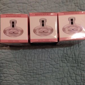 BANANA REPUBLIC perfume