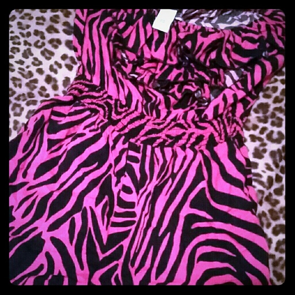 Pink romper! Medium