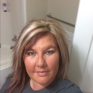 Meet your Posher, Charity