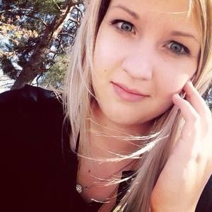 Meet your Posher, Kacie