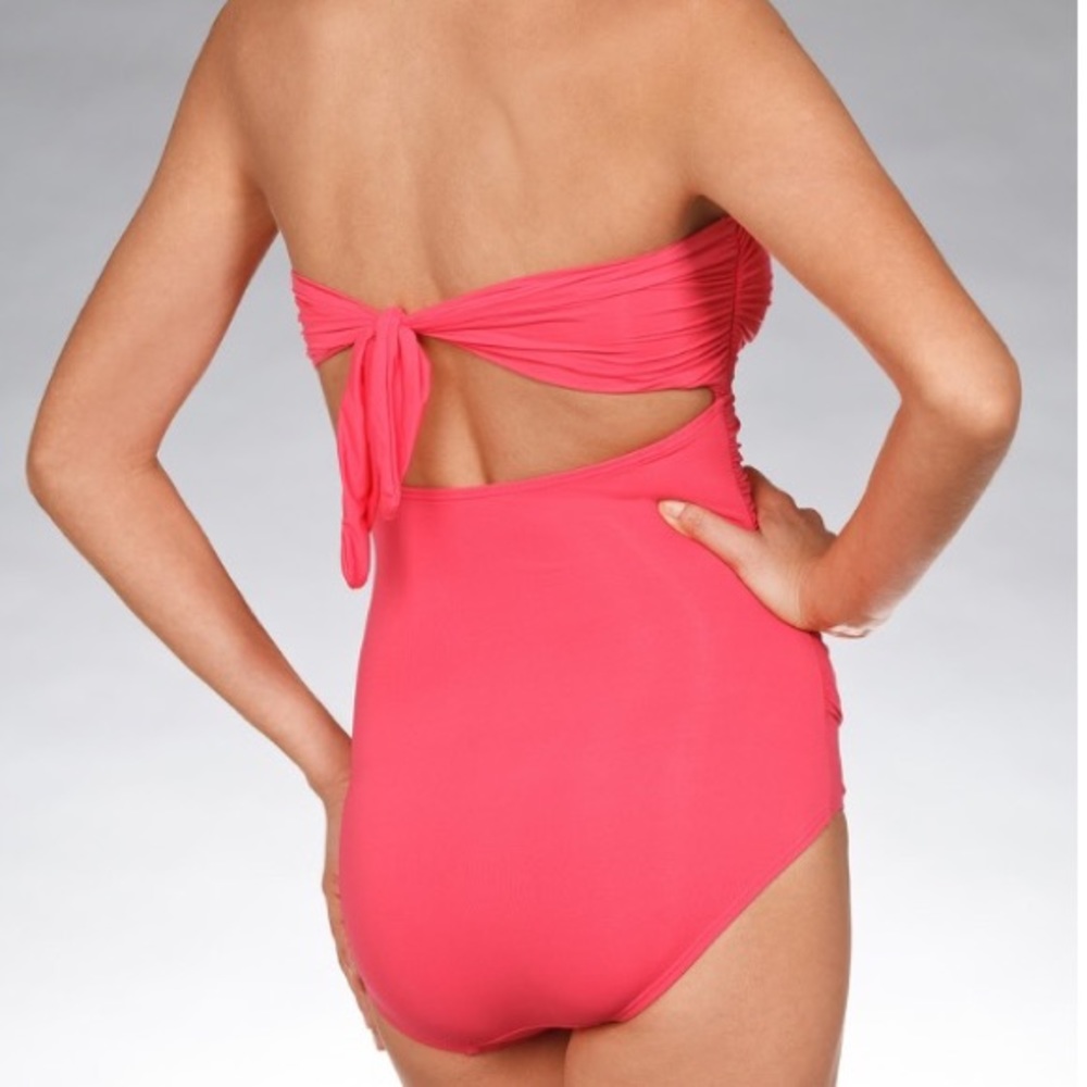 Reserved Carmen Marc Valvo 1 pc embellished maillot💋 - Picture 2 of 5