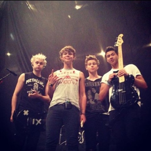 Meet your Posher, Mollie