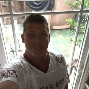 Meet your Posher, Dean