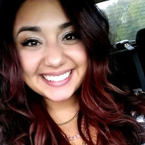 Meet your Posher, Mercedes