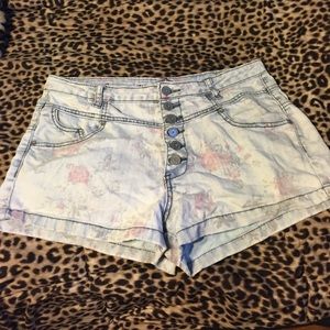 Floral print shorts