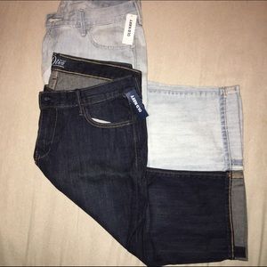 2 pairs of Old Navy cropped capri pants