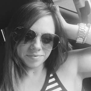 Meet your Posher, Deana