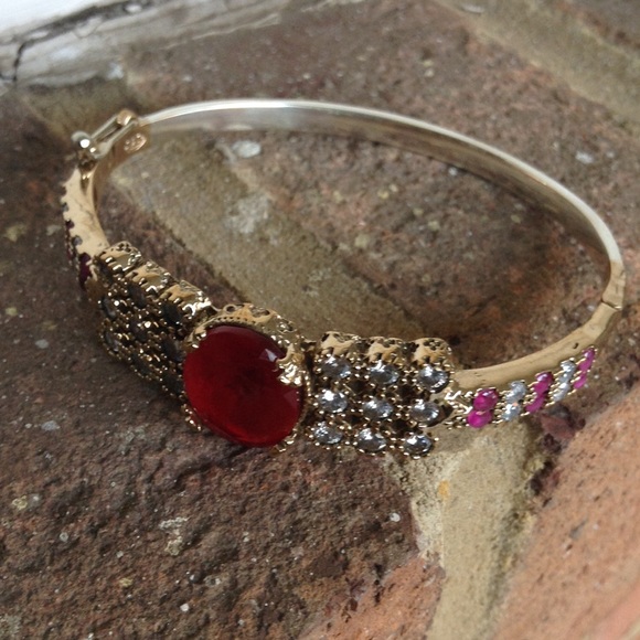 NATURAL RUBY TOPAZ BANGLE - Picture 2 of 3