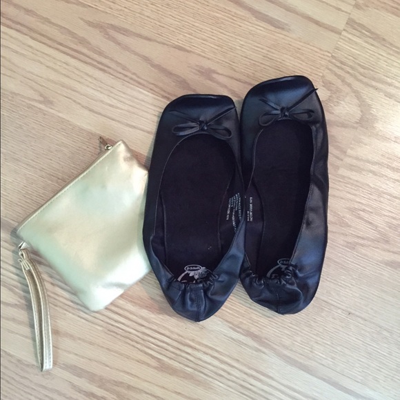 Black fold up slip on ballet flats