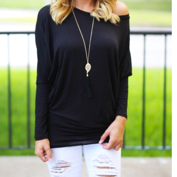 ✨LAST ONE✨Best selling long sleeves black top - Picture 4 of 6