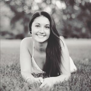 Meet your Posher, Toni