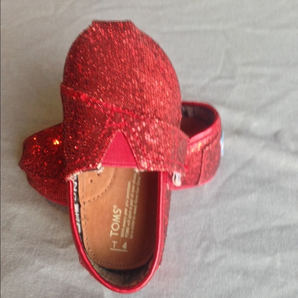 Toddler TOMS - Picture 2 of 4