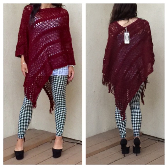 From Paris burgundy poncho SOLD OUT - Picture 3 of 3
