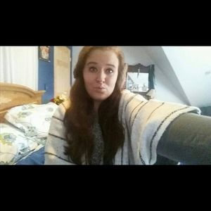 Meet your Posher, Sage