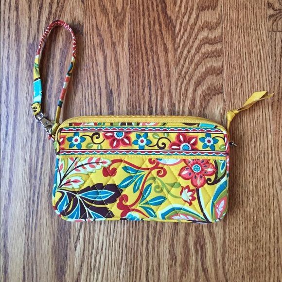 Vera Bradley Wristlet in Provençal