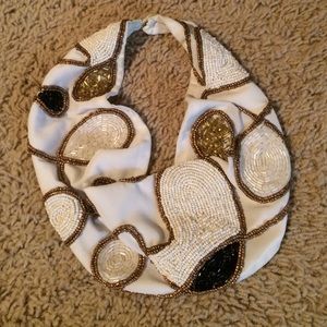 Beaded collar necklace