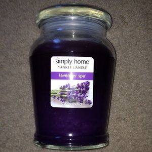 Lavender Yankee candle