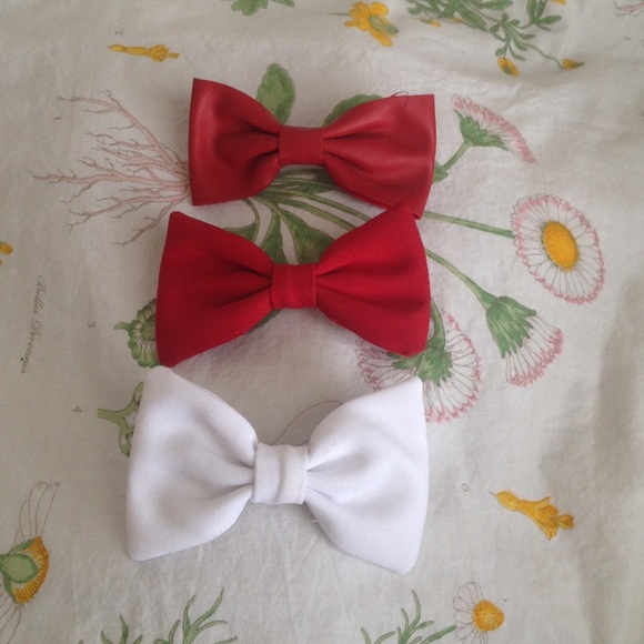 💌SOLD💌 American Apparel Bow Set