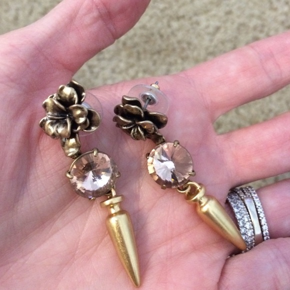 Stella & Dot Cheryl Drop Earrings