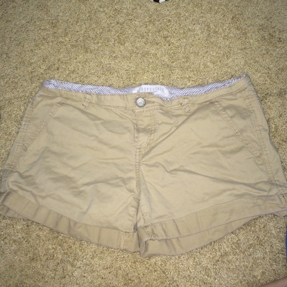 Aero midi twill shorts.