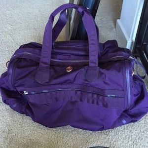 Lululemon weekend warrior bag Used ONCE!!