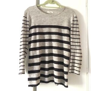 Madewell Tops - Striped linen Madewell tee Madewell Tops - Striped linen Madewell tee