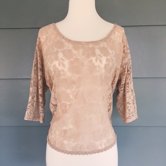 Beautiful Criss Cross Back Top - Picture 2 of 3