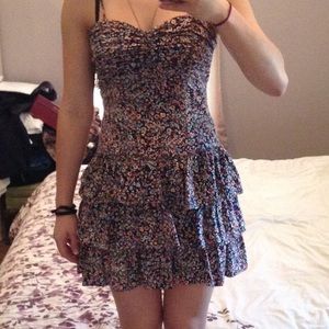 A multi colored dress 💙